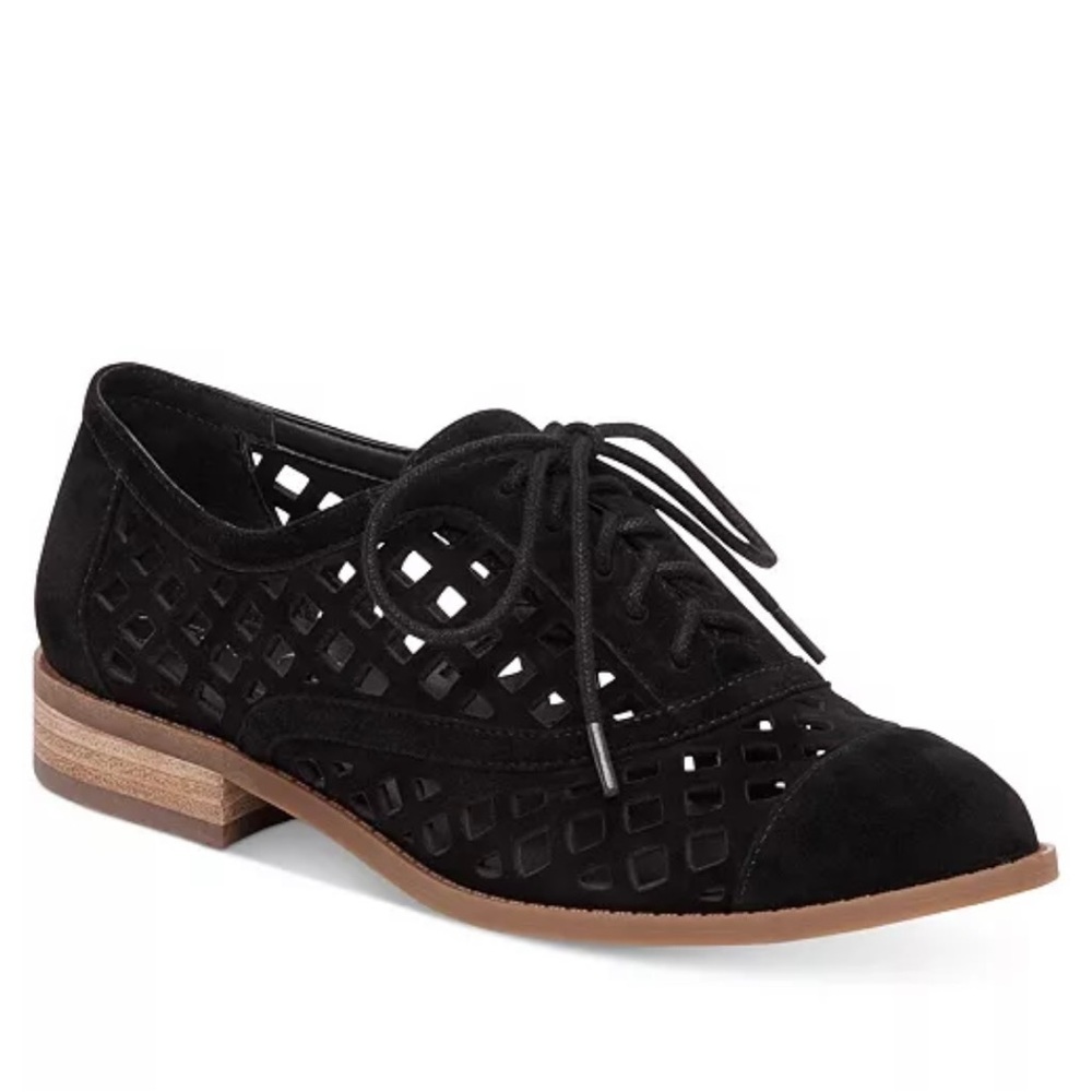 Jessica Simpson Black Cutout Oxford Shoes